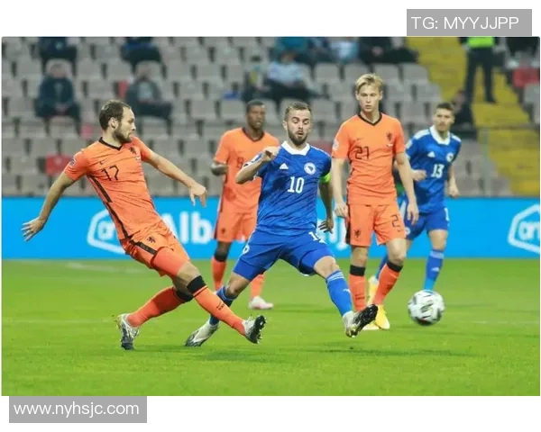 荷兰足球传奇明星阵容全景图揭示历史辉煌与荣耀瞬间